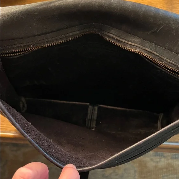 Vintage Coach Saddle Pouch Large, No. 9585 - Picture 5 of 11